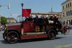 d160529-12215140-100-firetageparade
