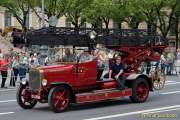 d160529-13265730-100-firetageparade