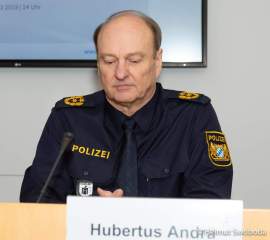 body-cams-fuer-mehr-schutz-der-polizisten-14-von-20