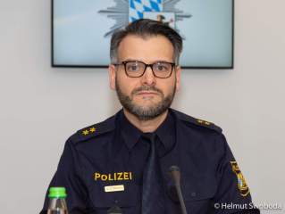 body-cams-fuer-mehr-schutz-der-polizisten-18-von-20