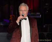 d200104-183652-990-100-fun_unlimited-inthro