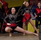 Fun Unlimited 2024 - Showtanzgruppe auf Charivari Bühne am Marienplatz