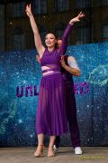 Fun Unlimited 2026 - Showtanzgruppe auf Bühne am Marienplatz