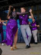 Fun Unlimited 2026 - Showtanzgruppe auf Bühne am Marienplatz