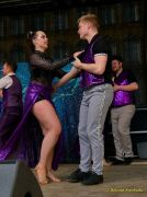 Fun Unlimited 2026 - Showtanzgruppe auf Bühne am Marienplatz