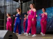 Fun Unlimited 2026 - Showtanzgruppe auf Bühne am Marienplatz