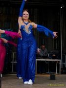 Fun Unlimited 2026 - Showtanzgruppe auf Bühne am Marienplatz