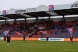 2.2.2025 Gleisenia zu Gast beim Fußball-Spiel SpVgg Unterhaching-VfL Osnabrück ( 3.Liga )