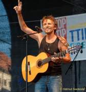 d150604-18560172-100-g7-demo