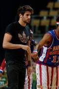 d150318-20495850-100-harlem_globetrotters