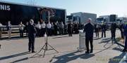 Bayerns Innenminister Joachim Herrmann startet Lkw-Konvoi mit EDV und Büroausstattung der Bayerischen Polizei