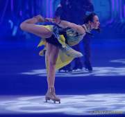 d170208-202052-800-100-holiday_on_ice-believe