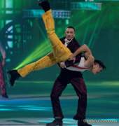 d170208-204245-300-100-holiday_on_ice-believe