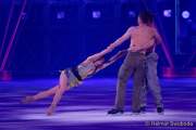 d170208-204442-300-100-holiday_on_ice-believe