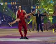 d170208-213331-830-100-holiday_on_ice-believe