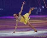 d170208-213413-400-100-holiday_on_ice-believe