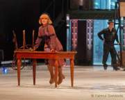 d200102-190925-970-100-holiday_on_ice-showtime