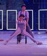 d200102-192057-880-100-holiday_on_ice-showtime