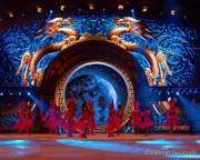 d200102-192423-890-100-holiday_on_ice-showtime