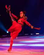 d200102-192541-130-100-holiday_on_ice-showtime