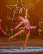 d200102-195017-270-100-holiday_on_ice-showtime