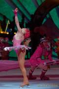 d200102-195020-270-100-holiday_on_ice-showtime