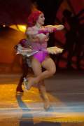 d200102-195105-750-100-holiday_on_ice-showtime