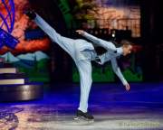 d200102-201806-590-100-holiday_on_ice-showtime