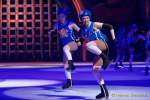 d200102-205120-900-100-holiday_on_ice-showtime