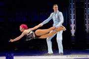d200102-210232-050-100-holiday_on_ice-showtime