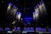 d200102-210833-000-100-holiday_on_ice-showtime