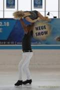d171128-123751-200-100-holiday_on_ice-time-pt