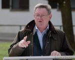 Bayerns Innenminister Joachim Herrmann, Karin Baumüller-Söder und Staatssekretär a.D. Gerhard Eck besuchen Polizei-Reiterstaffel in München Bayerns Innenminister Joachim Herrmann, Karin Baumüller-Söder und Staatssekretär a.D. Gerhard Eck besuchen Polizei-Reiterstaffel in München