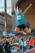 d130604-20533130-100-jumpfly