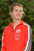 d140625-20463420-100-jump_and_fly