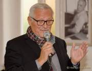 d190507-135605-630-100-konstantin_wecker_mit_kammerorchester