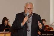 d190507-135731-670-100-konstantin_wecker_mit_kammerorchester