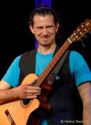 d131110-15081570-100-mitanand