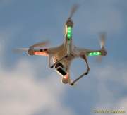 d131229-15494870-100-drohne_an_isar