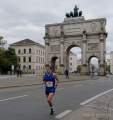 d171008-121017-470-100-muenchen_marathon