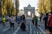 d181014-103814-700-100-muenchen_marathon