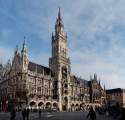 d201110-104414-004-100-muenchen-marienplatz