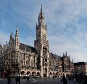 d201110-104414-004-100-muenchen-marienplatz