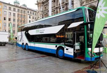 Muenchner Bergbus - Saisonauftakt 2022