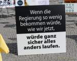 d200424-111023-600-100-gastronomie-aktion_leere_stuehle d200424-111023-600-100-gastronomie-aktion_leere_stuehle