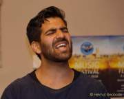 d180502-122513-000-100-munich_unplugged-pt