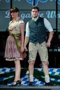 d170519-210711-800-100-nacht_der_tracht-angermaier-modenschau