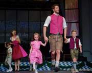 d170519-210935-000-100-nacht_der_tracht-angermaier-modenschau