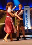 d180504-213419-290-100-nacht_der_tracht-angermaier-modenschau