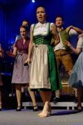 d180504-213910-730-100-nacht_der_tracht-angermaier-modenschau